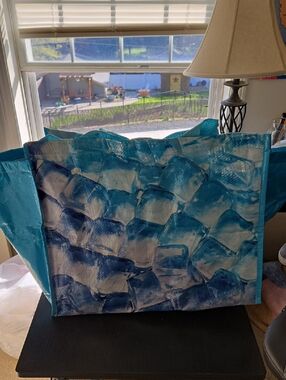 Bj's Whoesale Club Blue Patterned Reusable Tote Bag